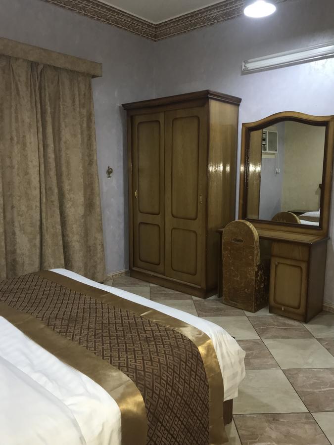 لمسات ذهبية للوحدات السكنية Muhayil Buitenkant foto
